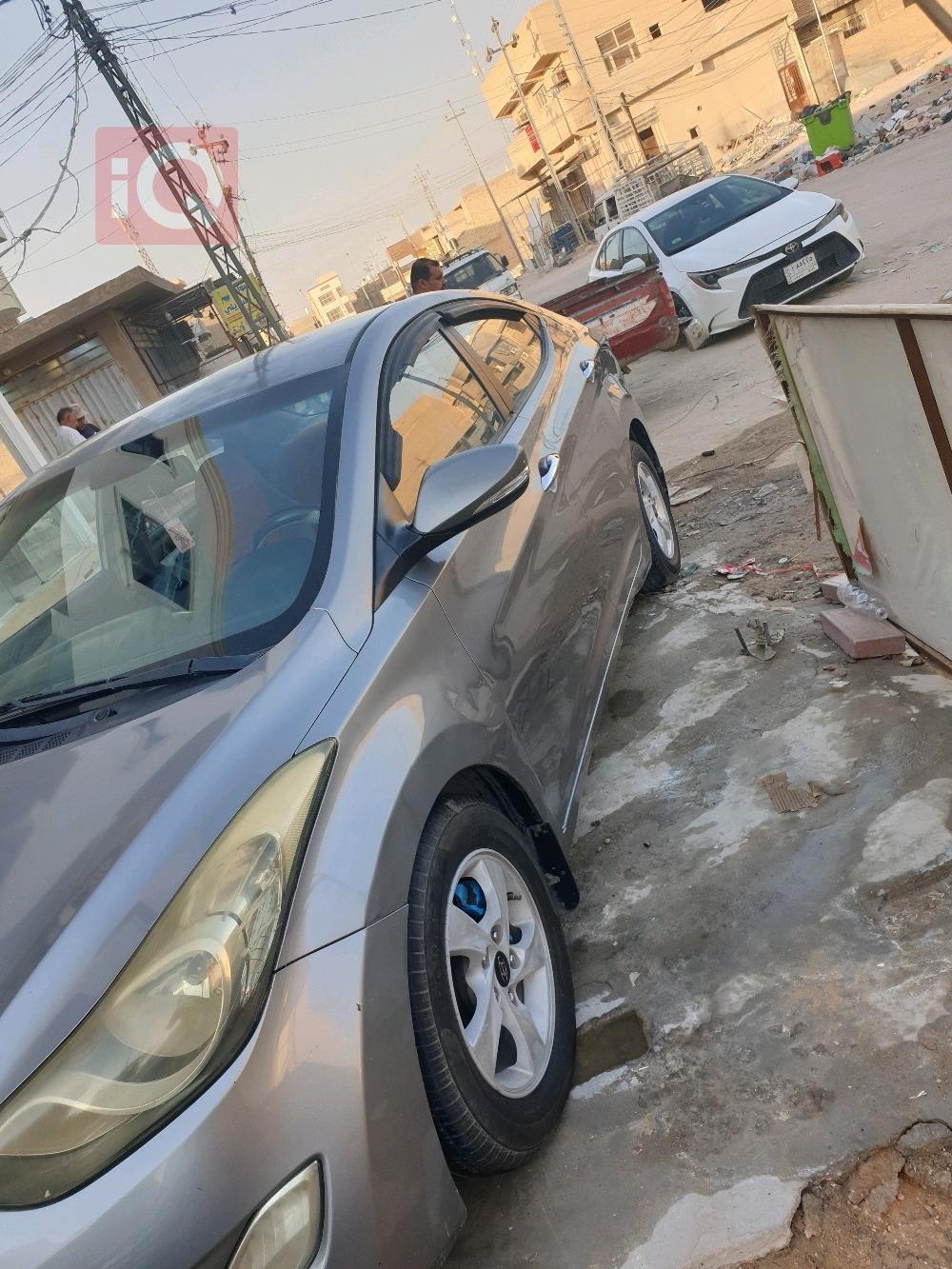 هیوندای ئەلەنترا